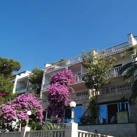Villa Bose- Apartmani Luka Sodan Brela Exterior photo